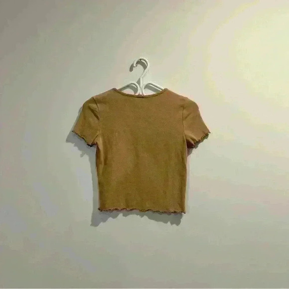 Simons Twik | Y2K  tan angel baby tee with ruffles and angel wings womens small - Picture 4 of 5